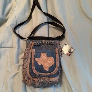 Fringed Denim Crossbody Bag with Texas Patch pockets. Fits yeti cup spring summe